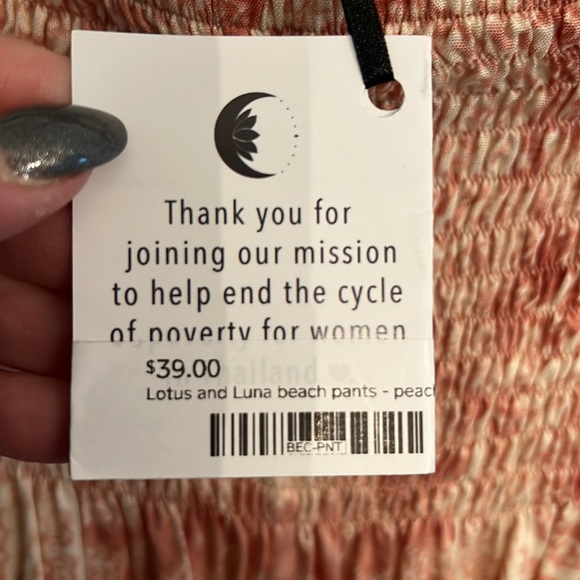 Lotus and Luna pants - Picture 5 of 5